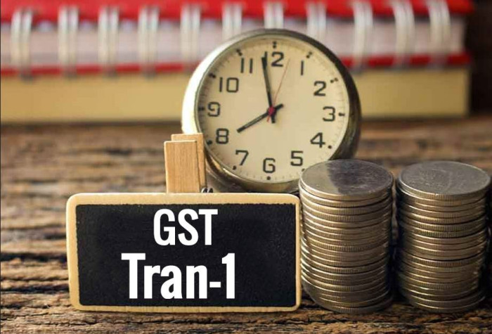 GST - Patna High Court: Since the petitioner has accepted wrong availment of transitional credit, the grievance of No personal hearing scheduled, and notice was uploaded under ‘Additional Notices’ is of no significance. [Order attached]